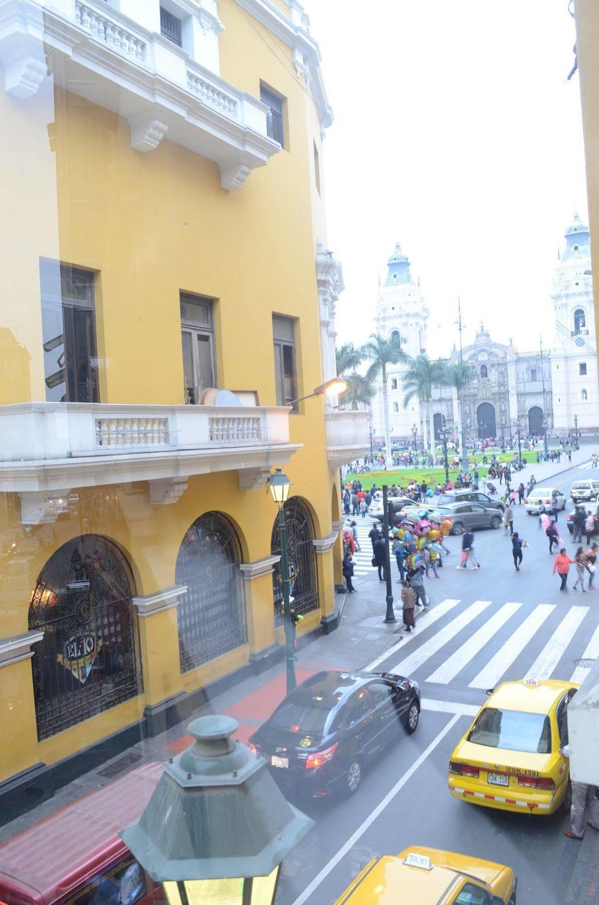 Plaza Mayor 2* Lima