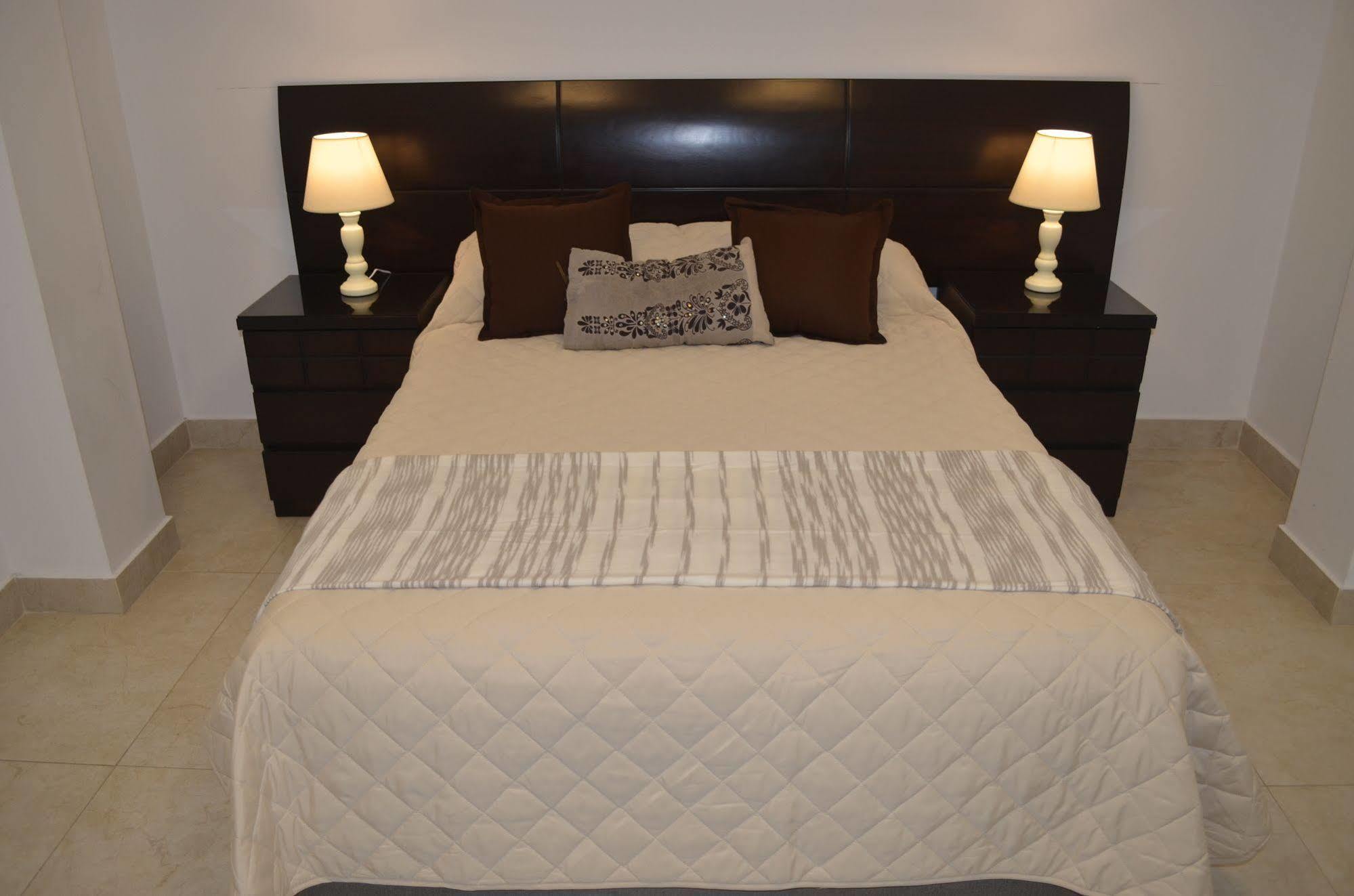 Hotel Plaza Mayor 2*